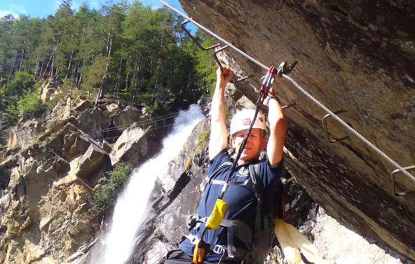Klettersteig - Lehnerwasserfall (Mittel) Haiming für 2